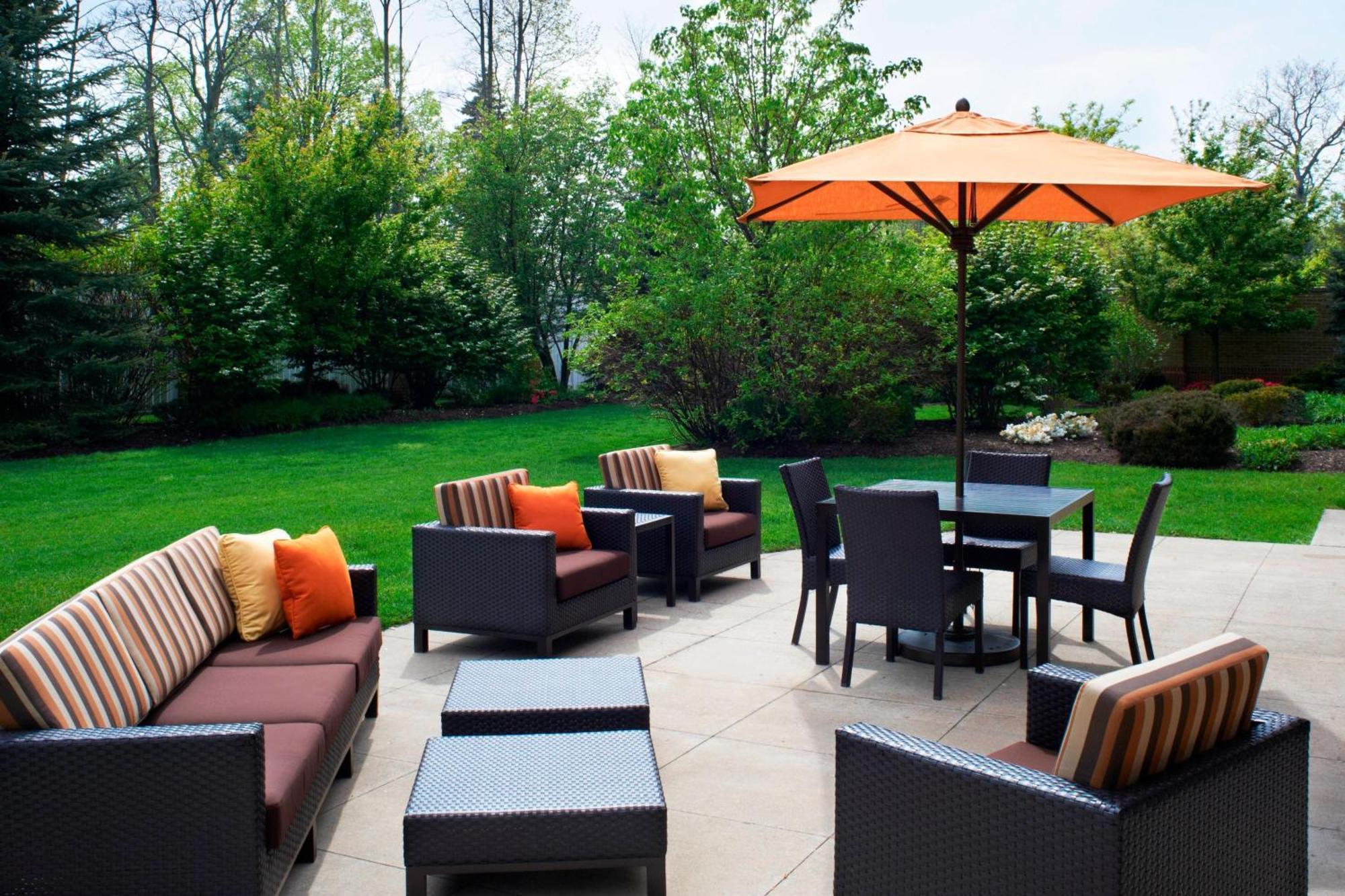 Courtyard Cleveland Airport South Middleburg Heights