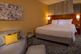 Courtyard Cleveland Airport South Hotel Middleburg Heights